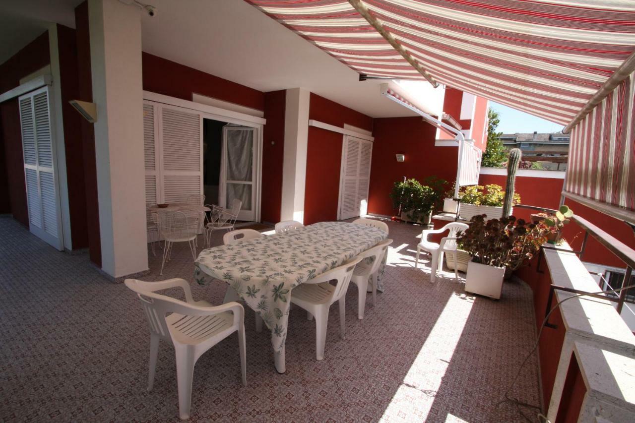 Villa Della Tartaruga Casal Palocco Exterior foto